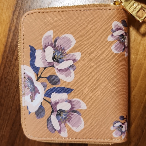 Steve Madden Floral French Wallet - Picture 3 of 12